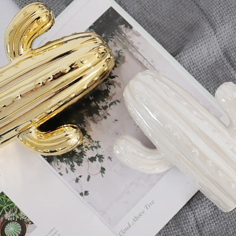 Weißer und goldener Kaktus aus Keramik für Innendekoration 19 cm