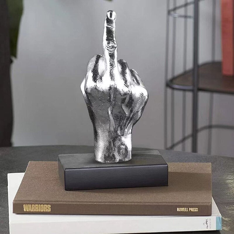 Mittelfinger-Statue | Omega-Statue– Omega Statue