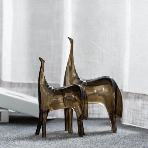 Abstrakte Pferdefiguren – Mutter und Fohlen aus Kunstharz (22 cm &amp; 27,5 cm)