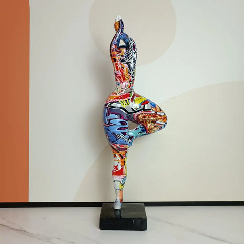 Frauenstatue<br> Große „Kunst“ 46 cm