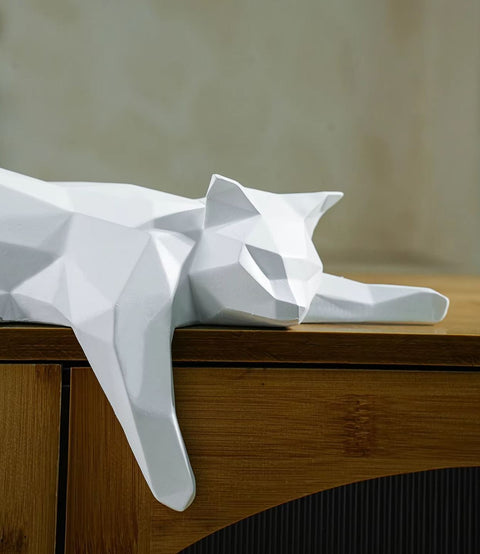 Statue liegende Katze Origami weiß 15cm