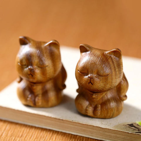 Hölzerne Katzenstatuette 8 cm