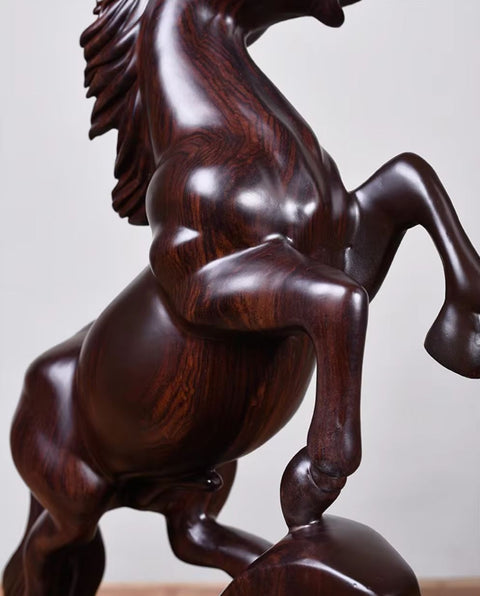 Pferdestatue aus massivem Holz, 20 cm