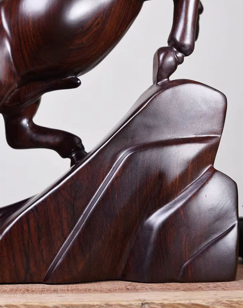 Pferdestatue aus massivem Holz, 20 cm