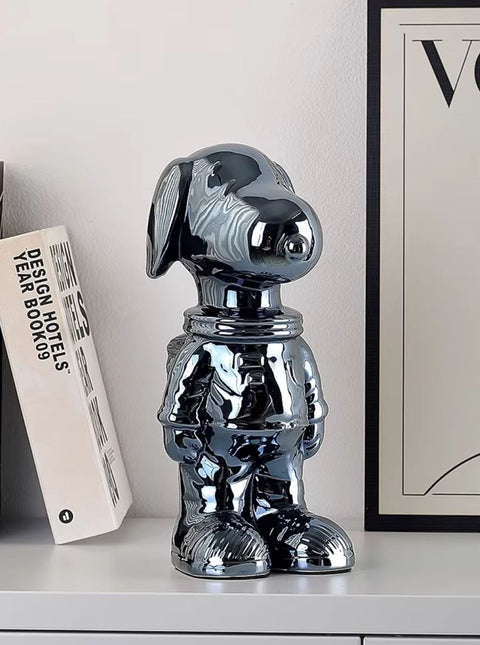 Schwarz eloxierte Kosmonautenhundestatue 28 cm