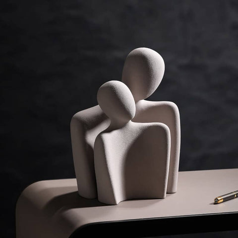 Abstrakte Paarstatue aus Keramik, 25 cm