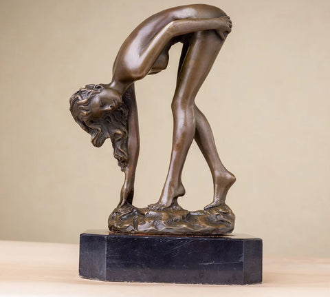 Bronzestatue einer nackten Frau 19 cm