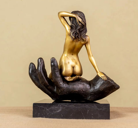 Statue Nackte Frau in Bronze auf Marmorsockel 22 cm