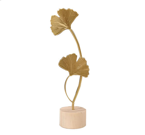 Skandinavische Blätterstatue aus goldfarbenem Metall, 20 cm