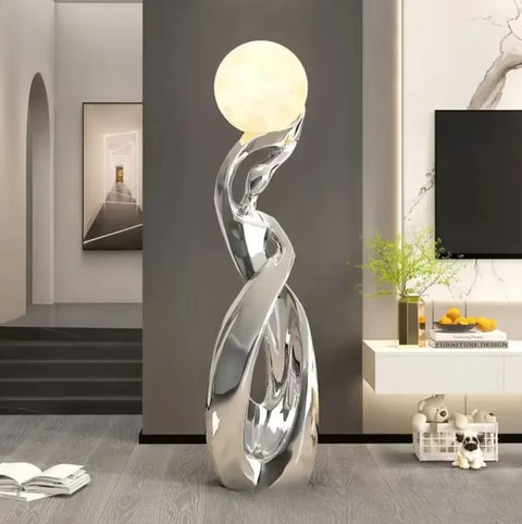 Nordische abstrakte Chromstatue 82 cm