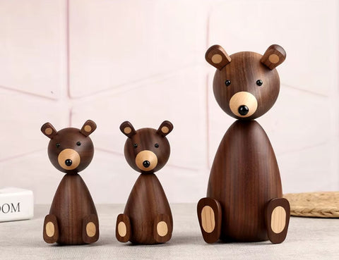 Bärenstatue nordischer Stil aus Holz 12 cm