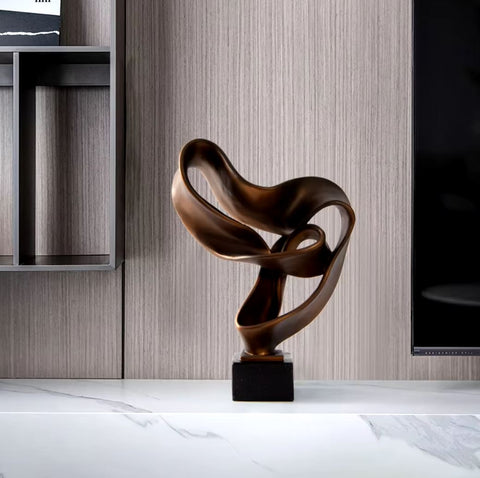 Abstrakte bronzefarbene Skulptur aus Kunstharz 45 cm