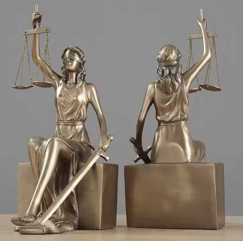 Buchstützen in Form der Justitia-Statue aus Bronze – 2er-Set – 26 cm