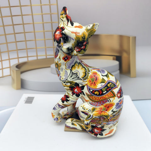 Sitzende Katzenstatue aus Kunstharz, japanisches Muster, 21 cm