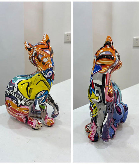 Sitzende Katzenstatue aus Graffitiharz, 16 cm