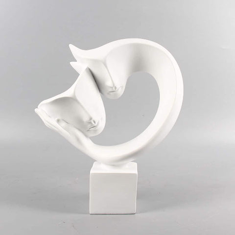 Abstrakte Paarstatue aus weißem Harz, 27 cm