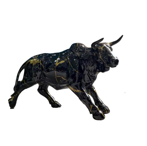 Stierstatue aus schwarzem Kunstharz, 18 cm