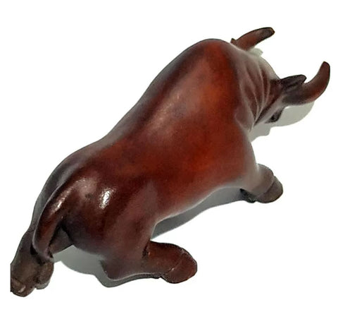 Stierstatuette aus Holz 5 cm