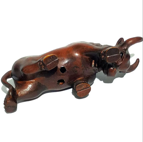 Stierstatuette aus Holz 5 cm