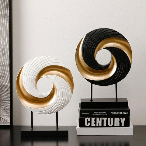 Schwarze moderne Skulptur<br> Ringdesign