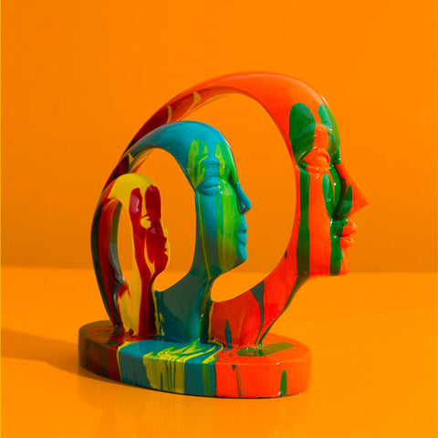 Zeitgenössische Skulptur<br> Farbe des Statuendesigns