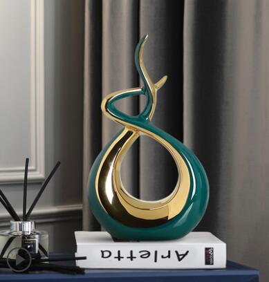 Abstrakte Skulptur<br> Goldene Umarmung