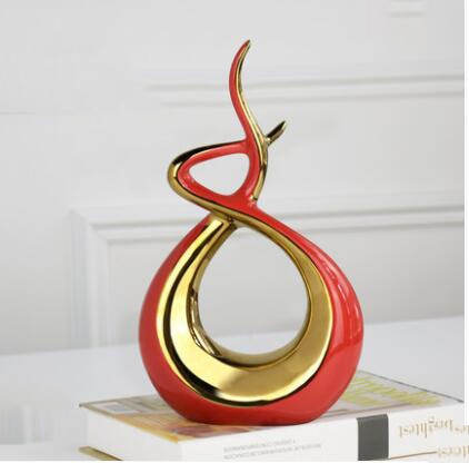 Abstrakte Skulptur<br> Goldene Umarmung