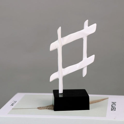 Zeitgenössische Skulptur<br> Musiknoten-Design