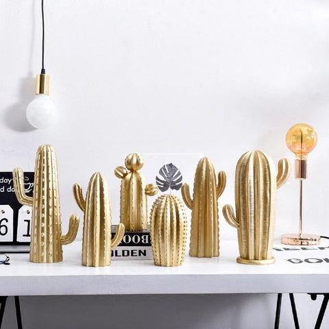Zeitgenössische Skulptur<br> Kaktus-Deko