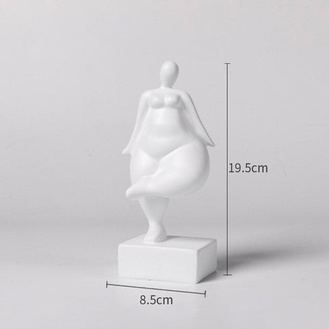Frauenstatue<br> Skulptur einer dicken Frau