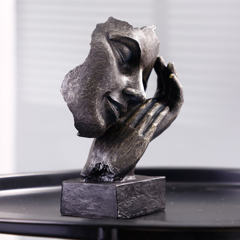 Frauengesichtsstatue | Omega-Statue– Omega Statue