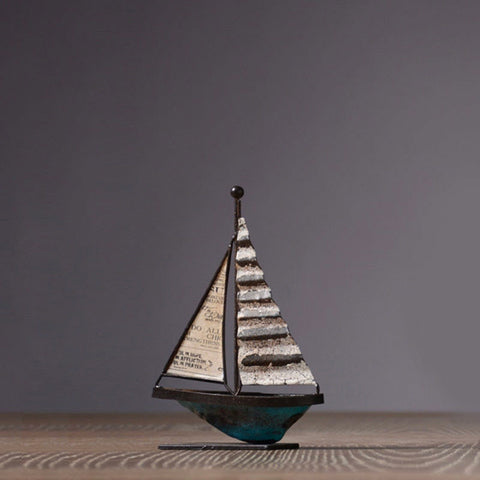 Moderne Skulptur<br> Dekoratives Boot