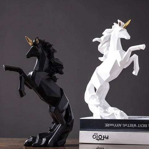 Pferdestatue<br> Origami-Einhorn