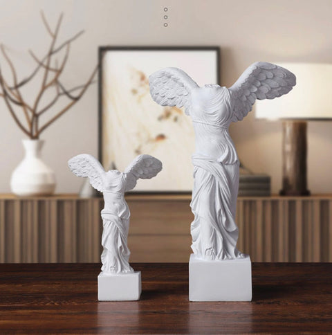 Kopflose Flügelstatue - Samothrace Victory 15 / 24 cm