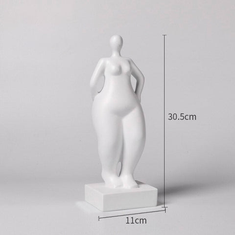 Frauenstatue<br> Skulptur einer dicken Frau