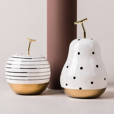Zeitgenössische Skulptur<br> Keramikapfel