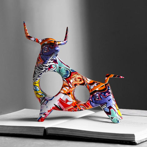 Bullenstatue<br> Mehrfarbig