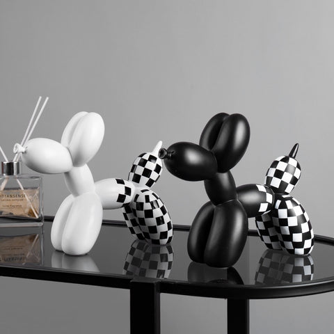 Hundestatue<br> Karierter Ballonhund