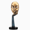 Nachdenkliche Frauenstatue<br> Goldenes Gesicht 28 / 37 cm