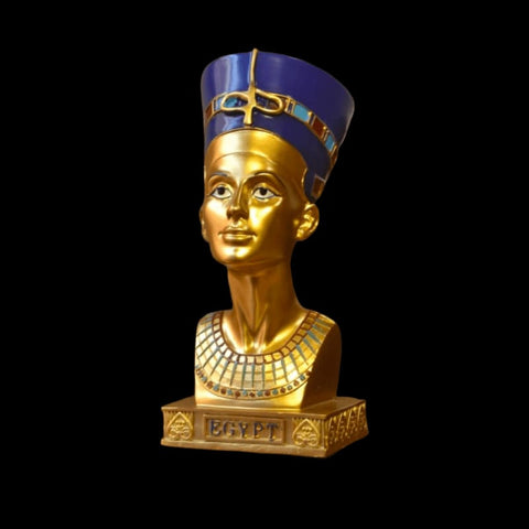 Nefertiti Statue