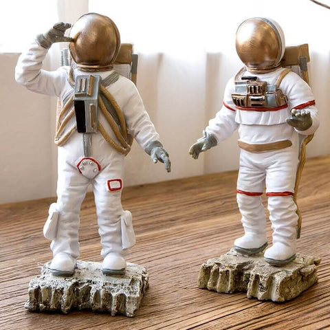 Moderne Skulptur<br> Apollo-Astronautenskulptur