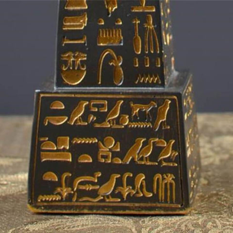 Ägyptischer Obelisk<br> Luxor