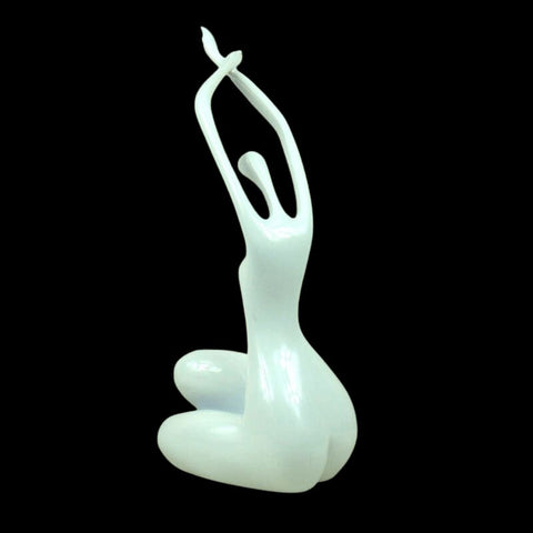 Frauenstatue<br> Runder Sitz 34 cm