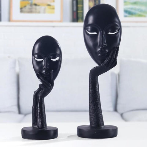 Zeitgenössische Skulptur<br> Nachdenkliches Frauengesicht