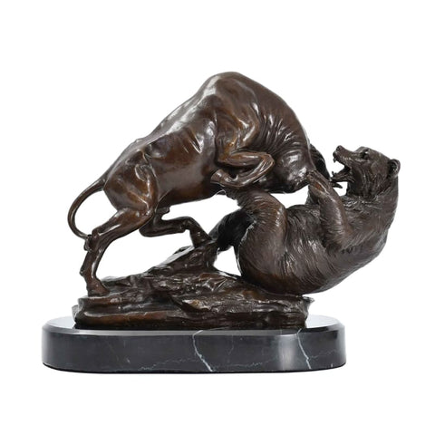 Bullenstatue aus Bronze<br> Angriff auf den Bären